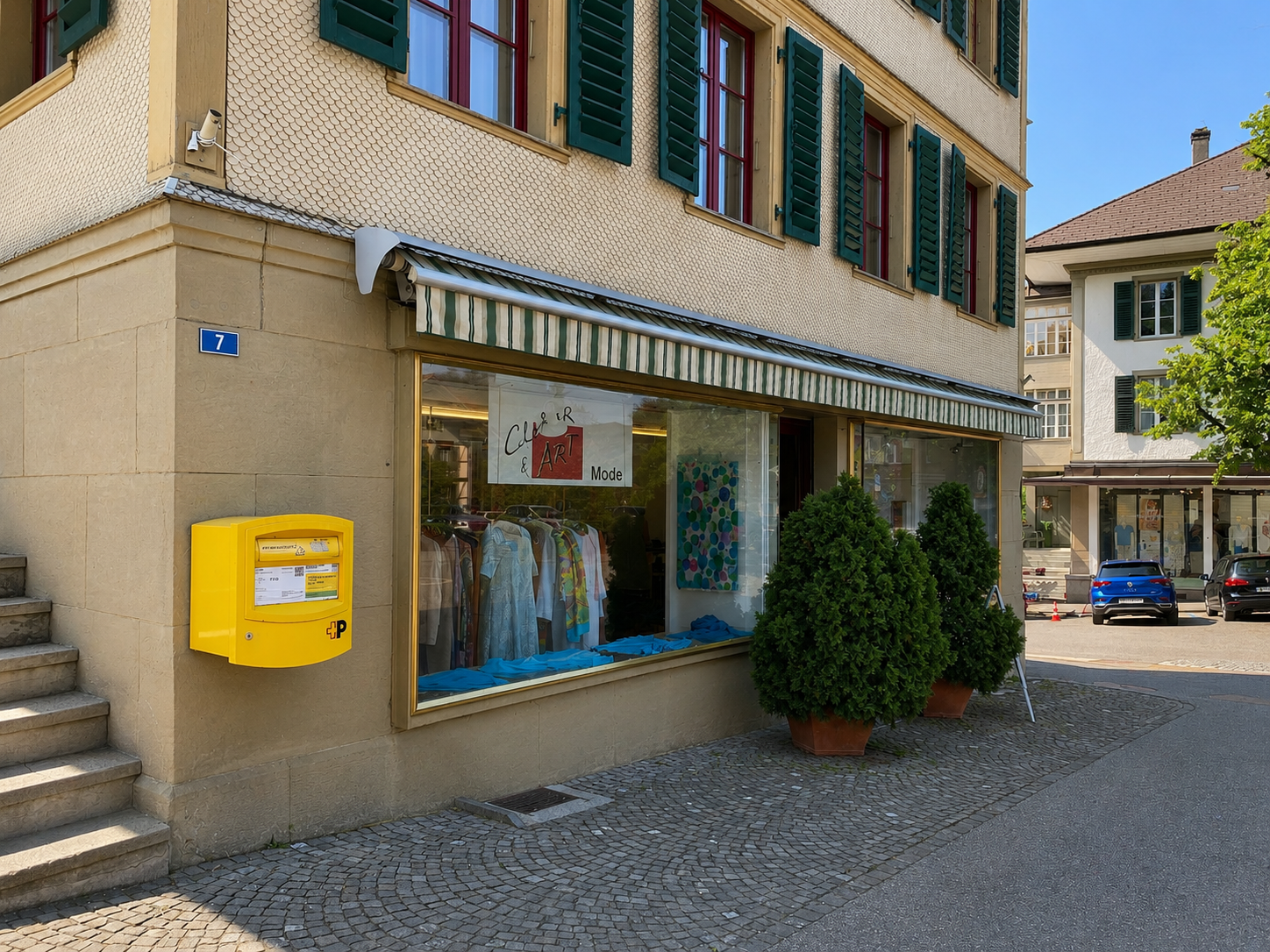 56m² de local de vente, photo 3 sur 8