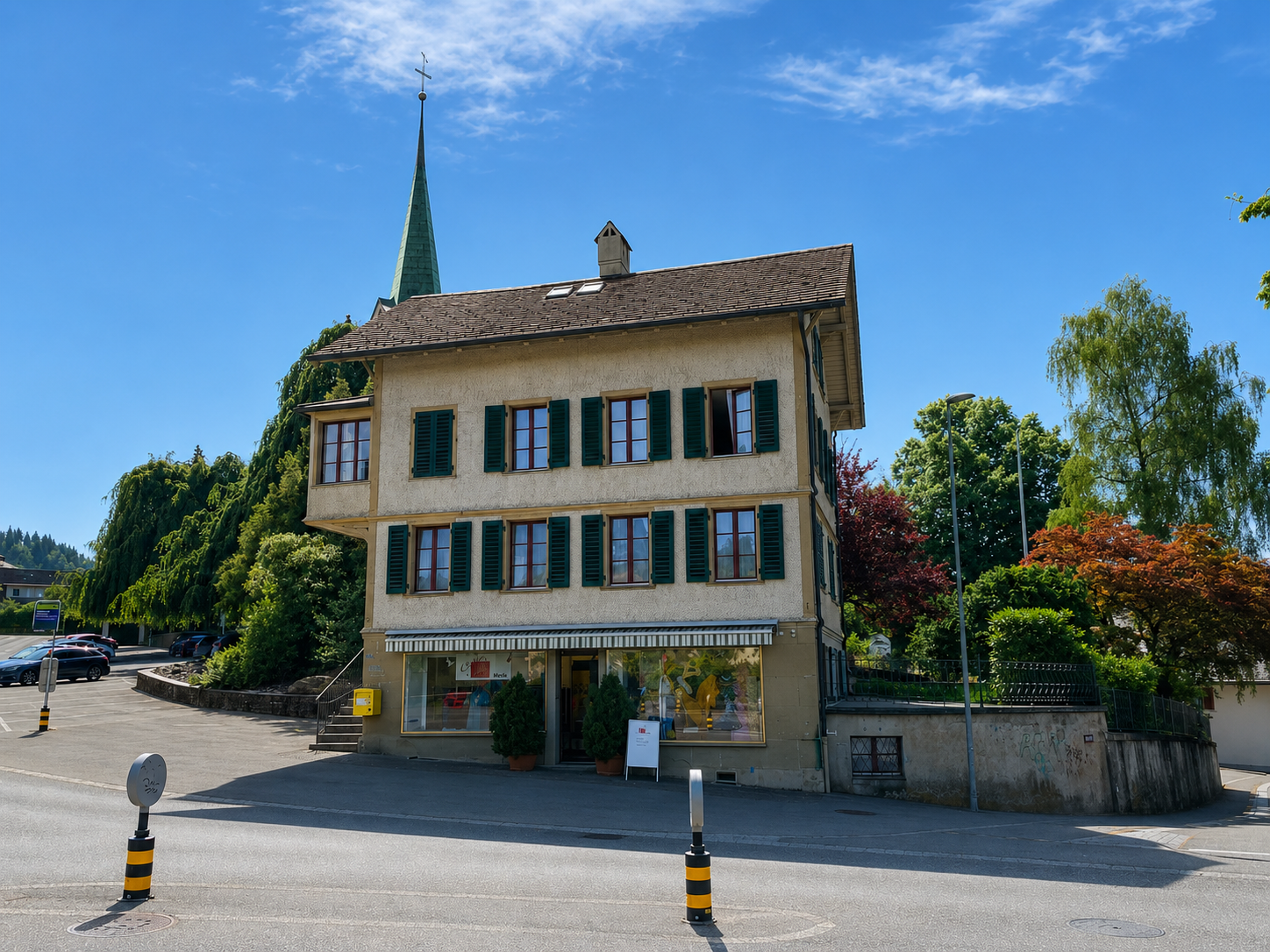 56m² de local de vente, photo 1 sur 8