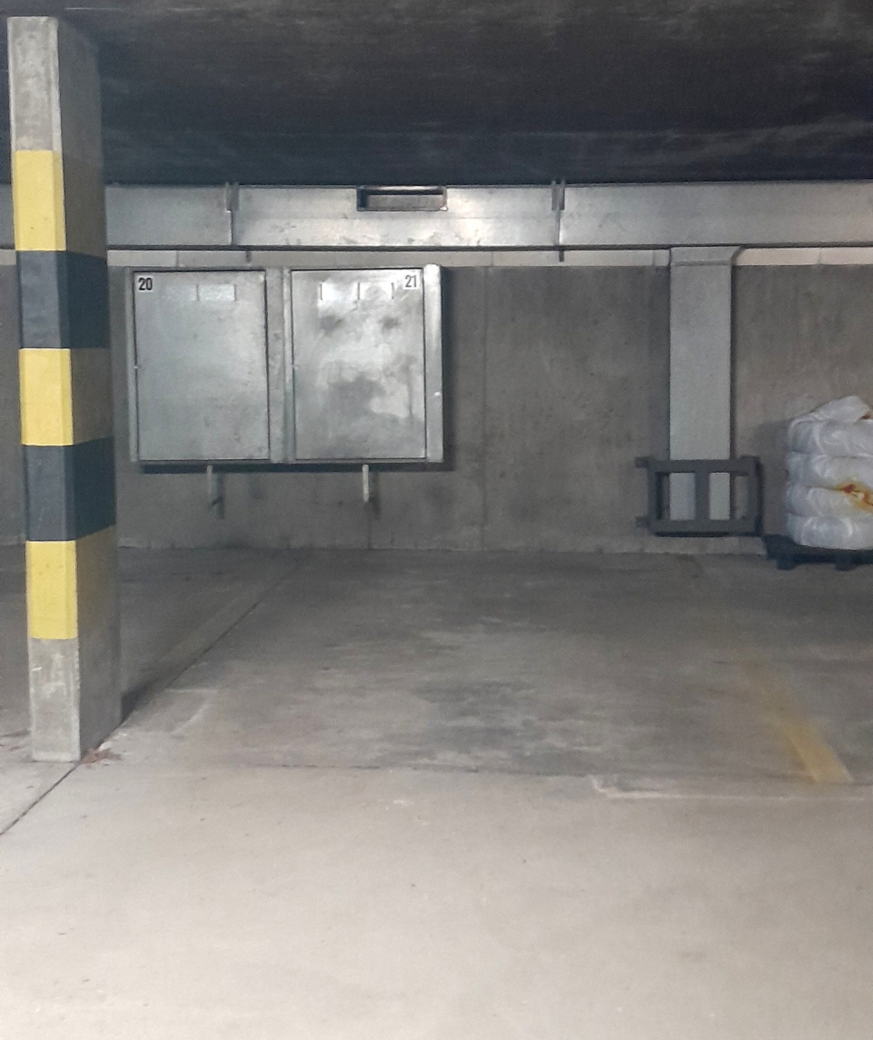 Underground slot
