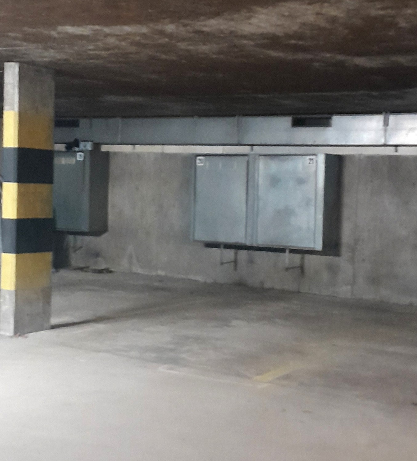 Underground slot