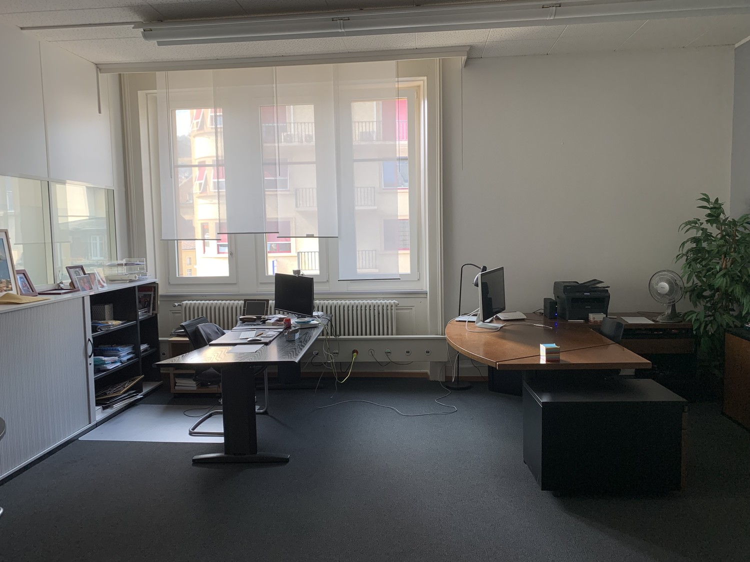 73m² office