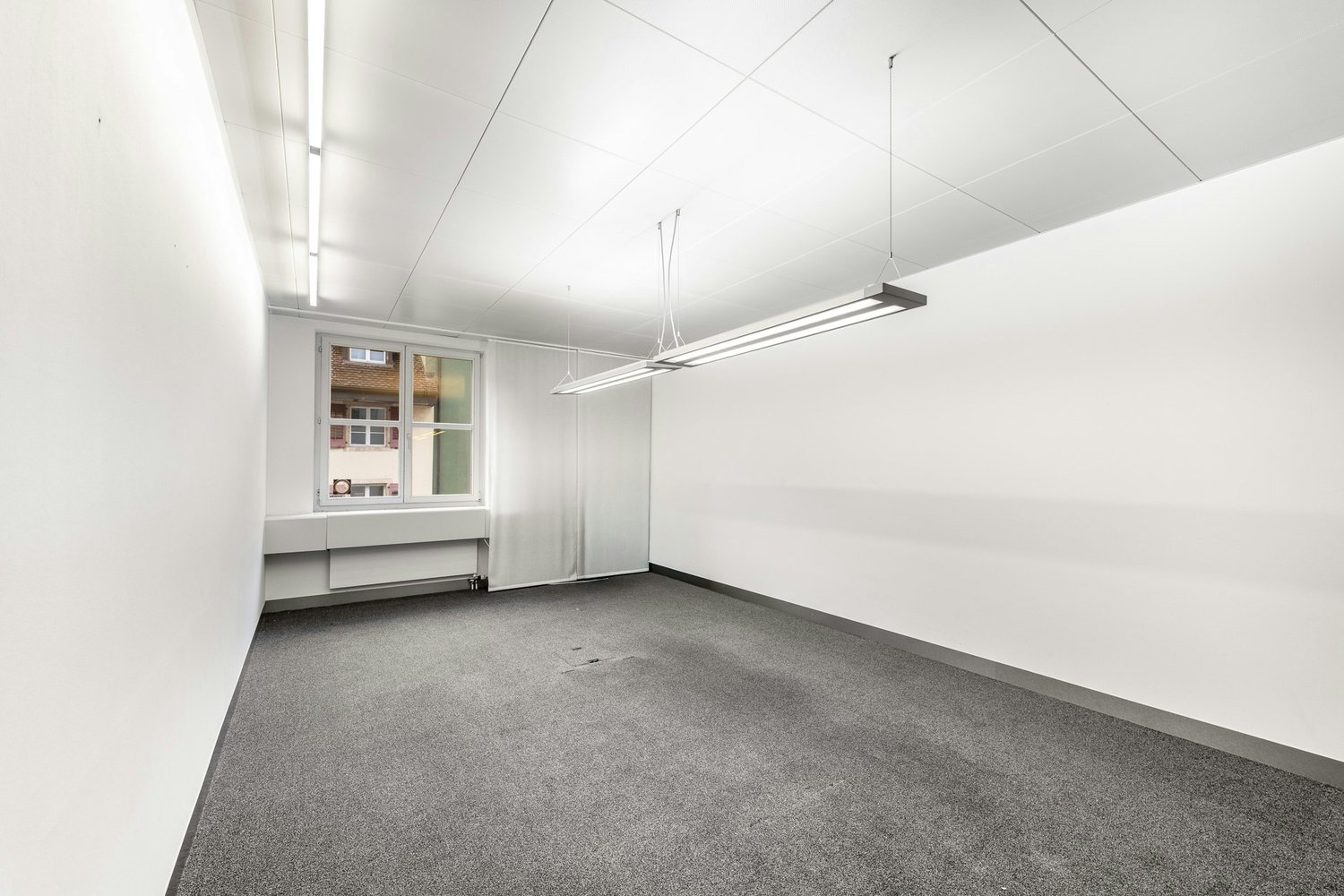 264m² bureau, photo 3 sur 10