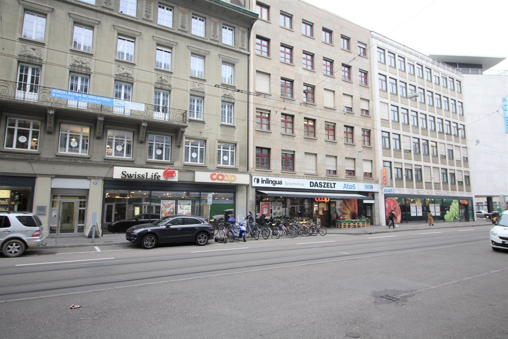 33m² office
