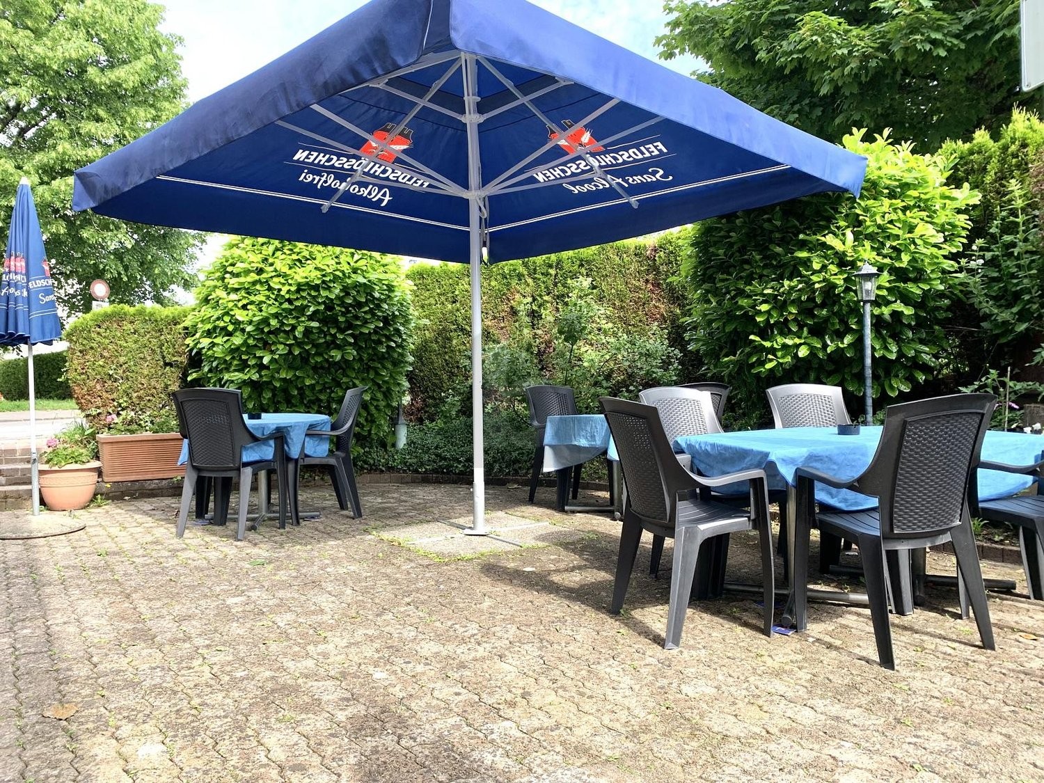 99m² restaurant