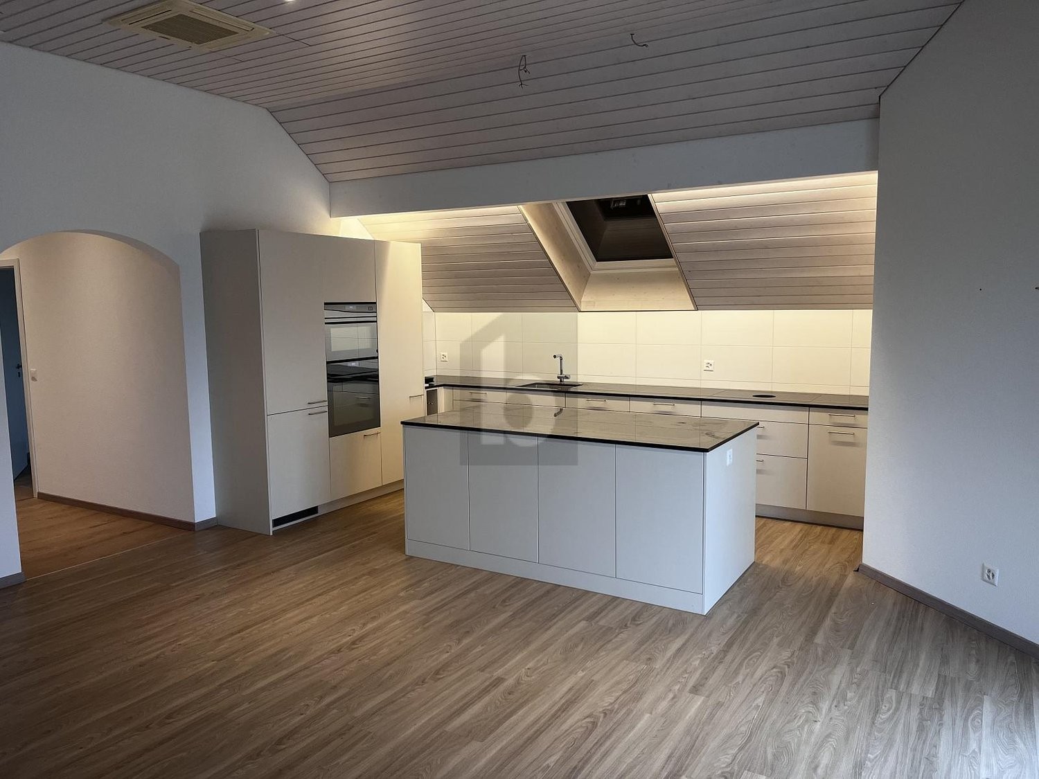 Appartement mansardé de 3 ½ pièces, photo 4 sur 4