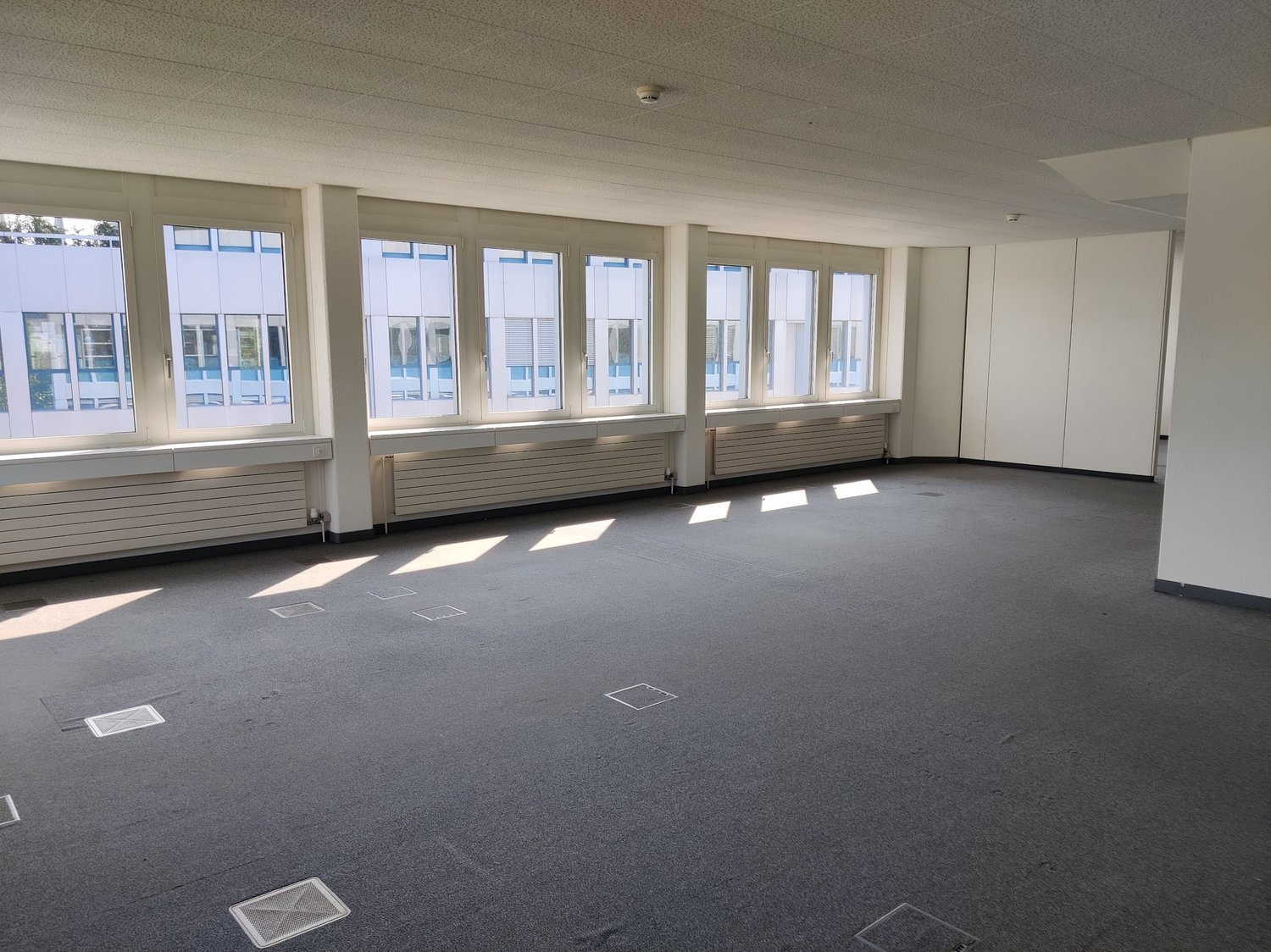 1694m² office, photo 3 sur 7