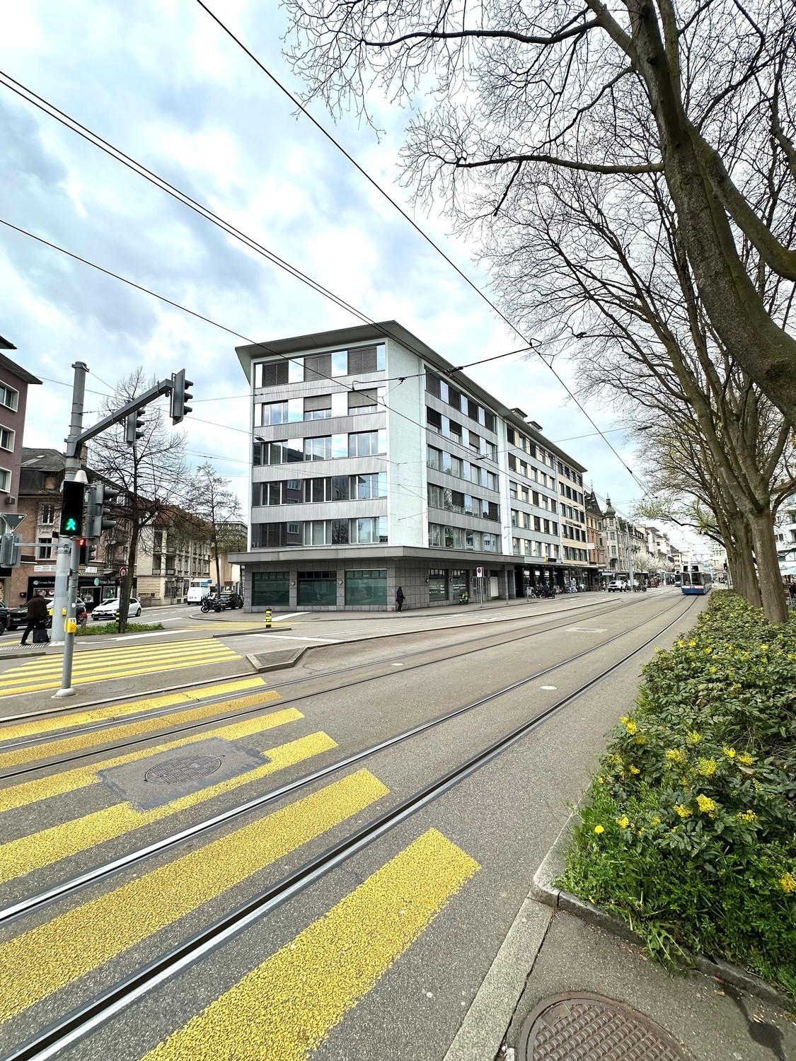 241m² bureau, photo 3 sur 3