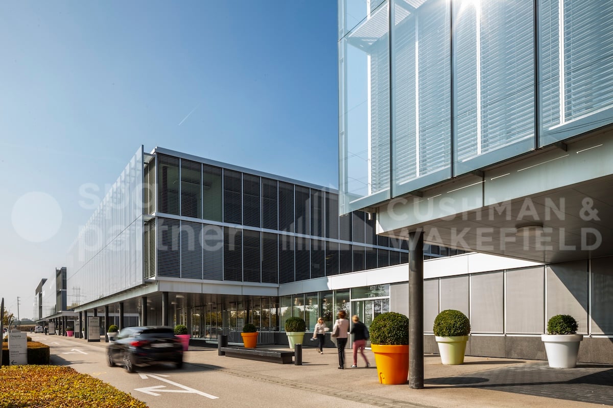 1800m² office, photo 3 sur 8