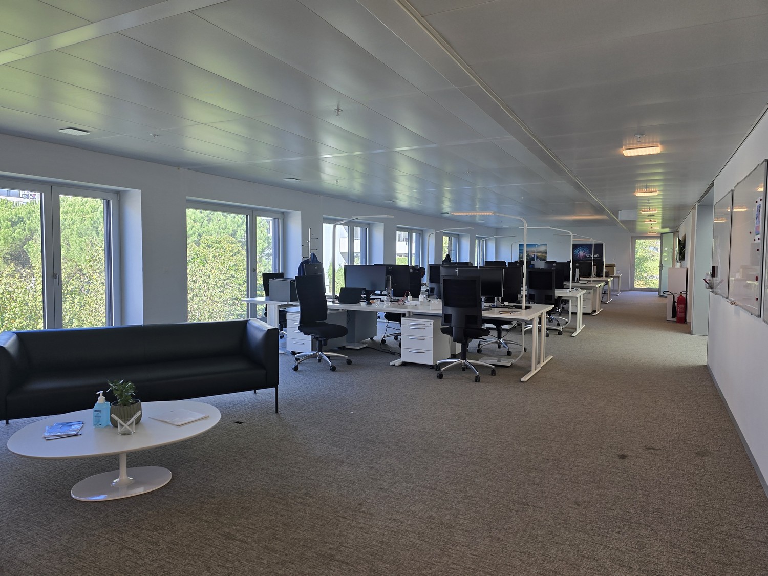 Office, photo 1 sur 5