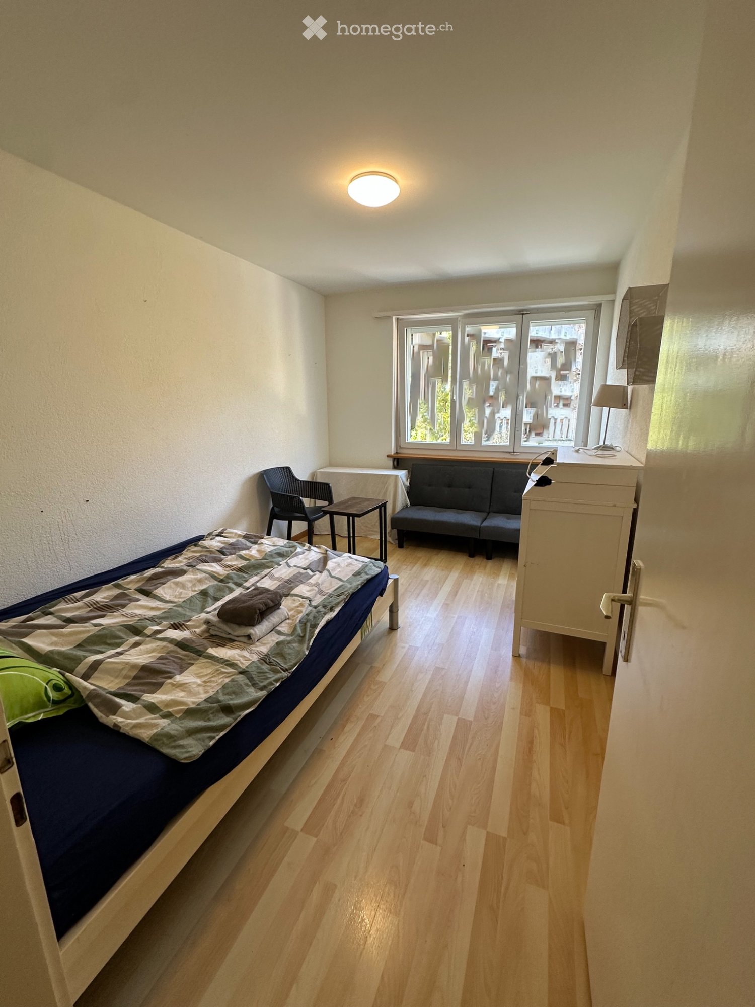 1 pièce chambre individuelle, photo 1 sur 3