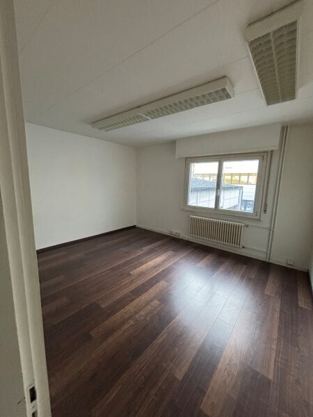 45m² office, photo 3 sur 3
