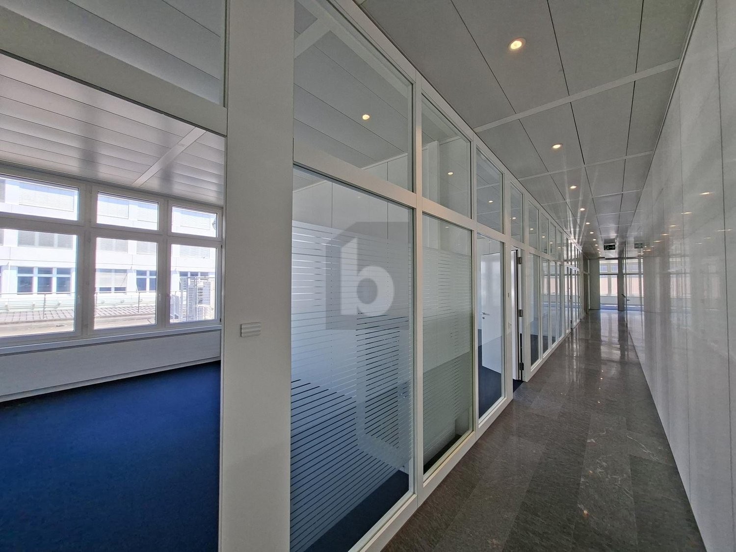 Bureau de 268m²