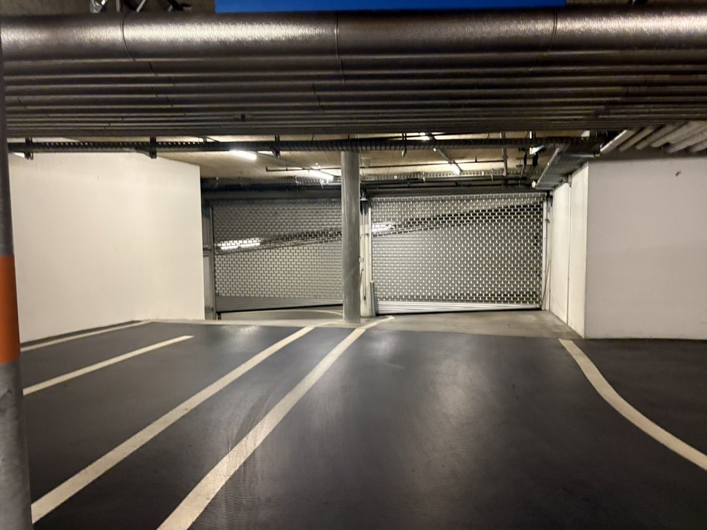 Place souterrain, photo 1 sur 8