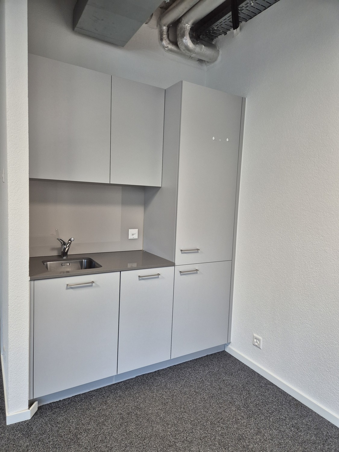 99m² commercial, photo 2 sur 8