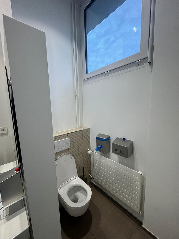 283m² bureau