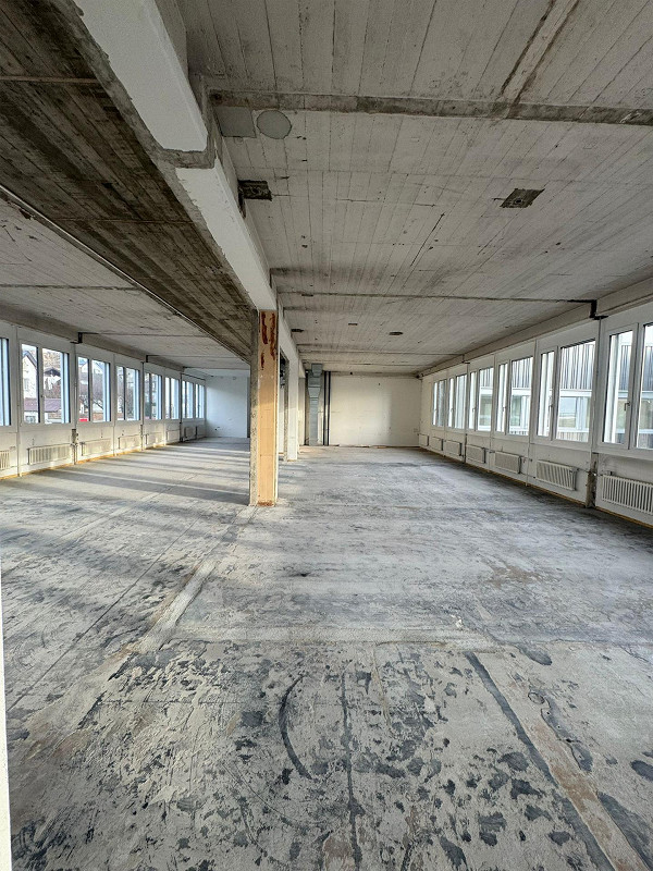 283m² bureau